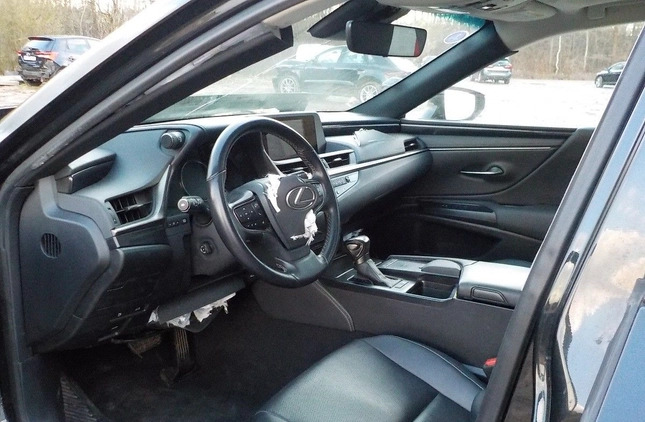 Lexus ES cena 82900 przebieg: 149758, rok produkcji 2020 z Łosice małe 407